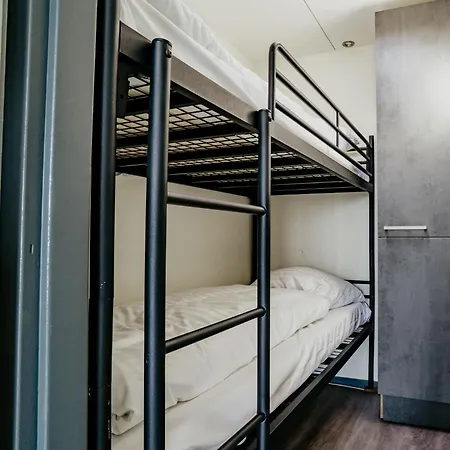 פארק נופש De Meerparel-1 By Interhome