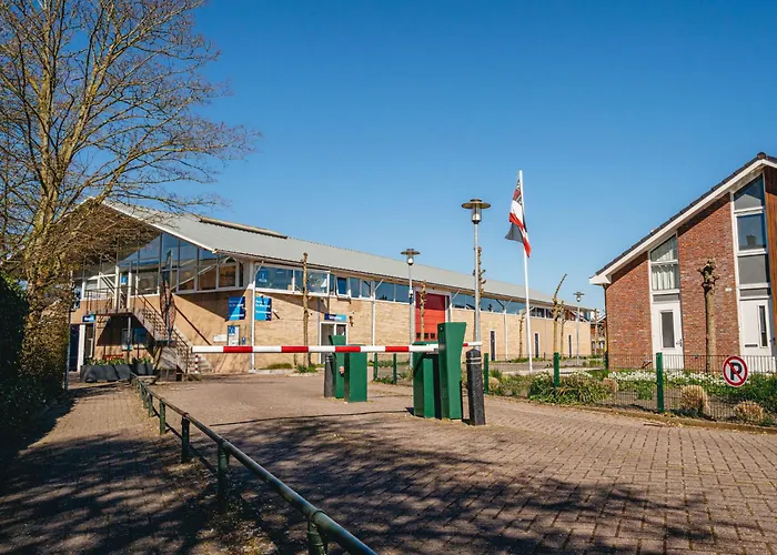 Vakantiepark De Meerparel-1 By Interhome 3*