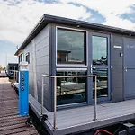 De Meerparel-1 By Interhome פארק נופש Uitgeest