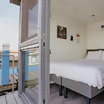 פארק נופש De Meerparel-1 By Interhome Uitgeest