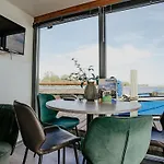 פארק נופש De Meerparel-1 By Interhome 3*