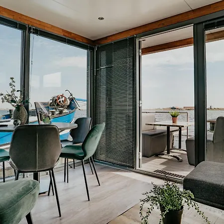 De Meerparel-1 By Interhome База отдыха